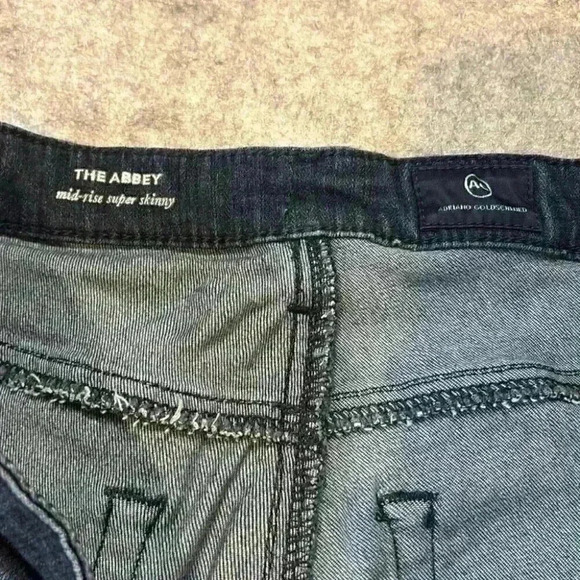 AG Jeans, The Abbey Mid Rise Super Skinny. Size 29R, Dark Wash. - Picture 11 of 13